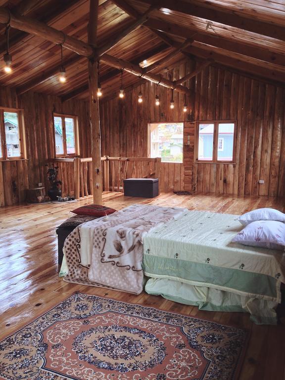 Agape Log Cabin Сагада Экстерьер фото
