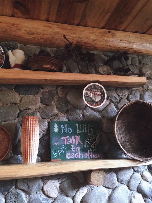 Agape Log Cabin Сагада Экстерьер фото